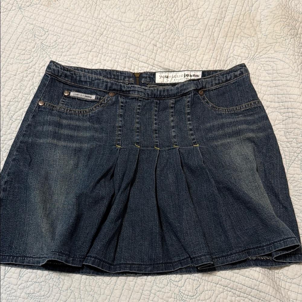 Stylish Denim Skirt